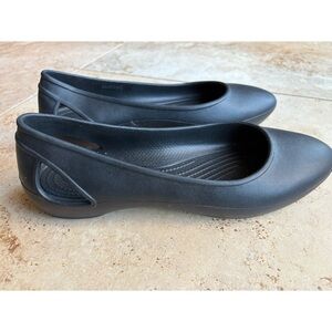 Black Women's Slip-On Shoes
